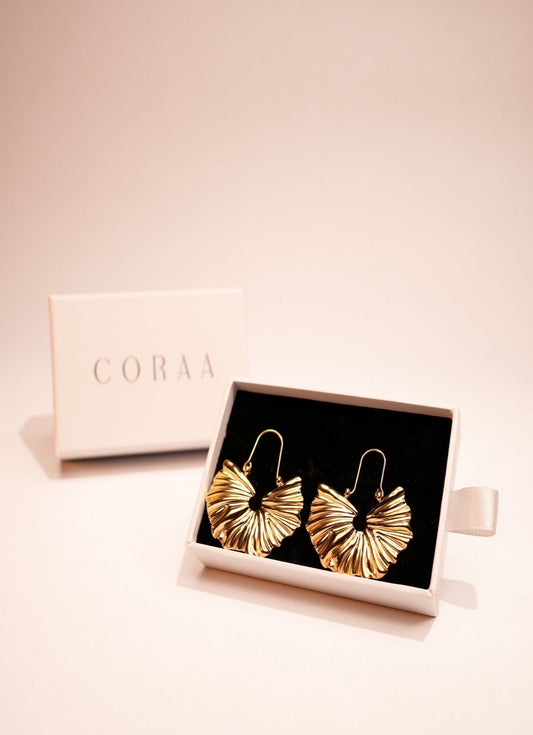 CHARM 18K GOLD
