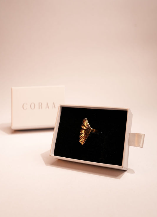 UNIQUE 18K GOLD